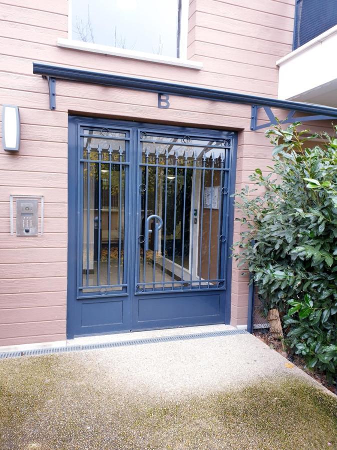 Appartement Studio O Fil De L'O A 12 Kilometres De Disneyland Paris Crecy-la-Chapelle Zewnętrze zdjęcie